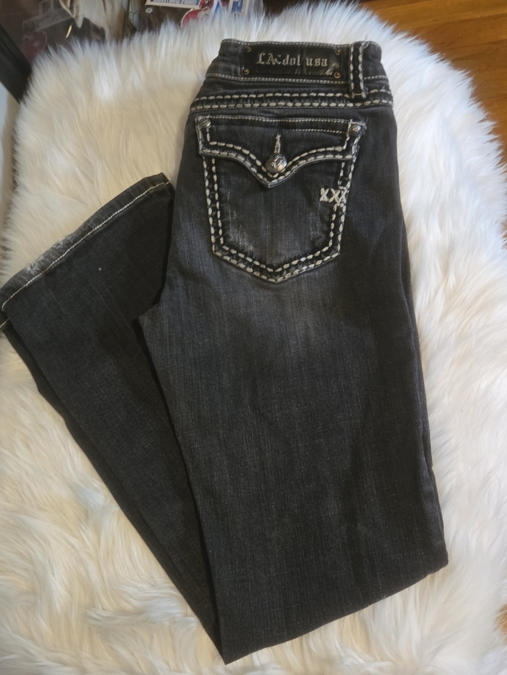 L.A. idol Women's Charcoal Bootcut Jeans with White Contrast Stitching